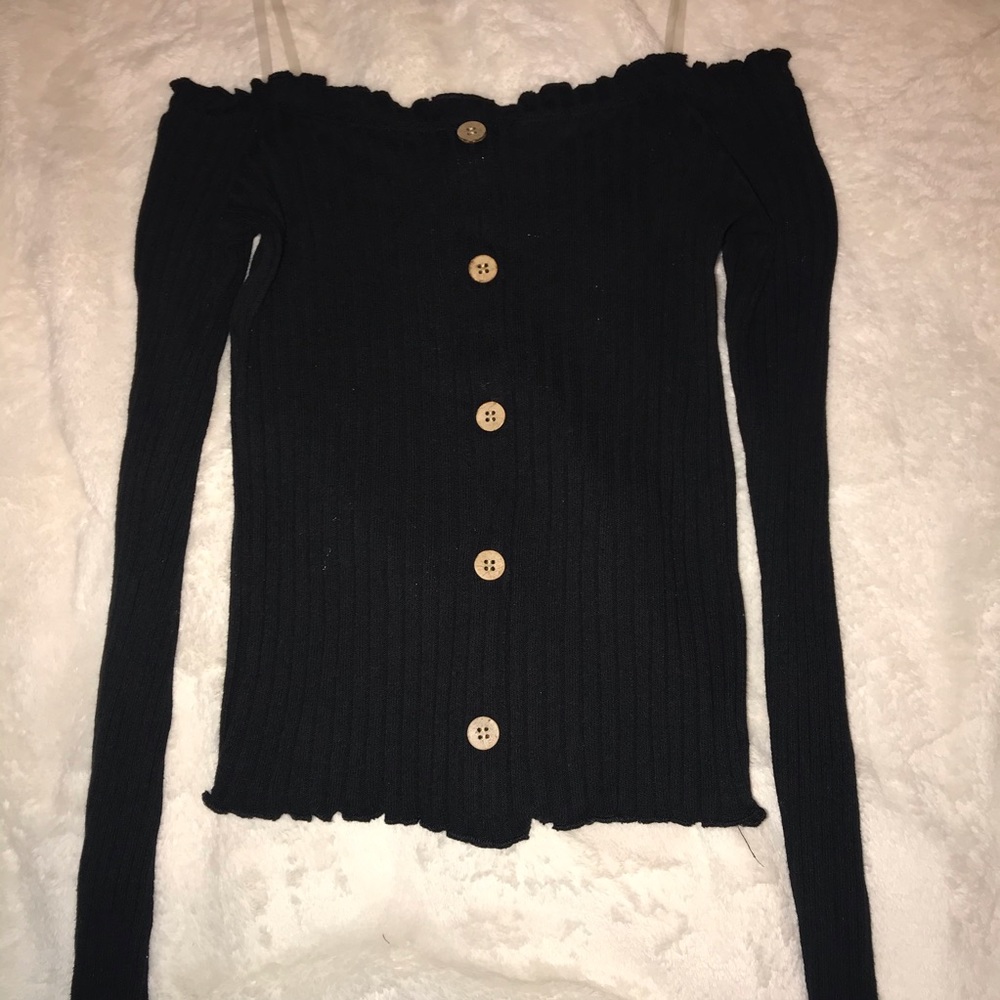 Rue 21 off the shoulder black long sleeve shirt